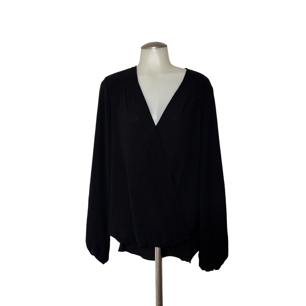 Max Studio Blouse Womens XL Black Long Sleeve V-Neck Draped Back Good, preowned